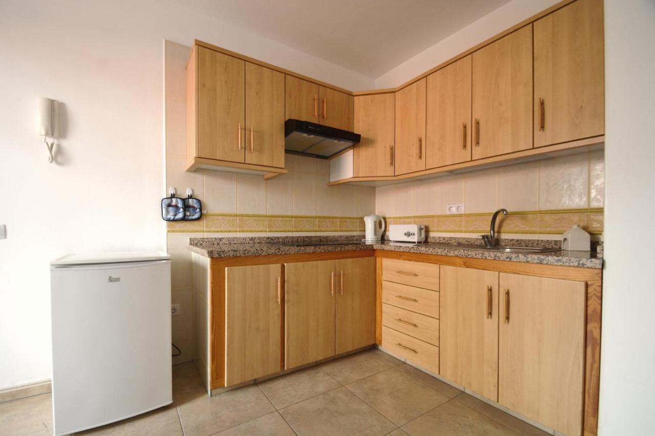 Calera Apartamentos Andrea מראה חיצוני תמונה